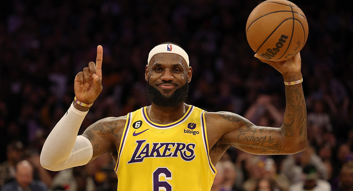 ¡LeBron histórico! La superestrella se convirtió en el máximo anotador de la NBA (Video)