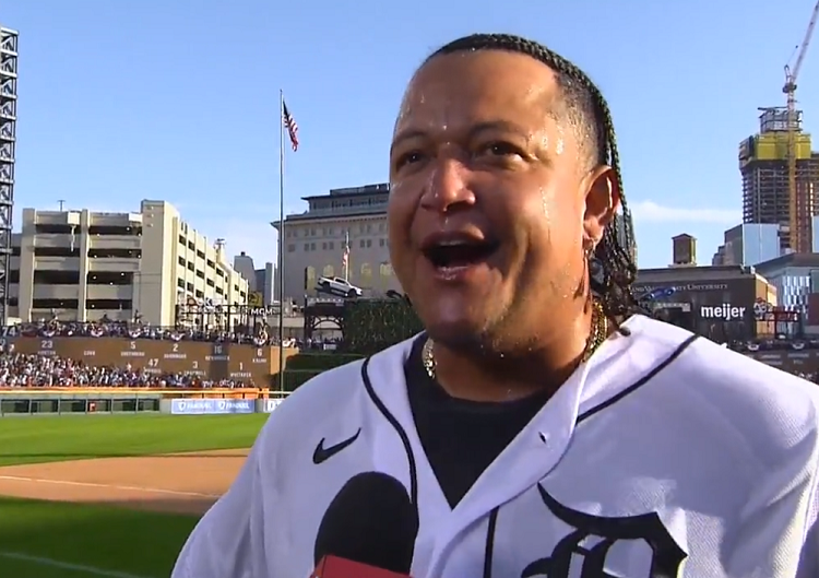 Miguel Cabrera se despide entre lágrimas de las Grandes Ligas