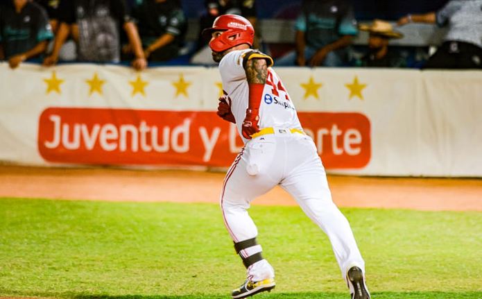 Rangel Ravelo impulsó el triunfo de Cardenales sobre Bravos en Barquisimeto