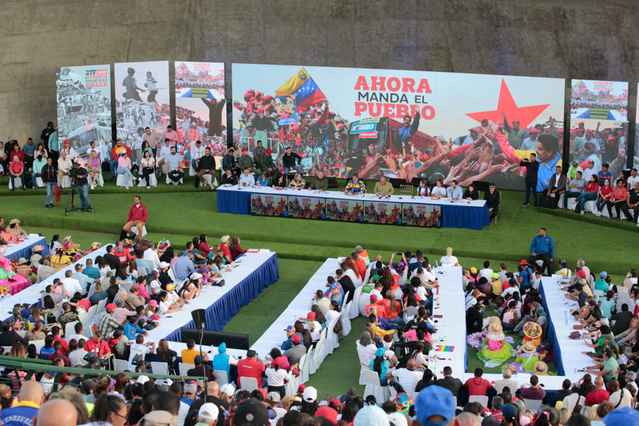 Maduro inauguró la concha acústica 27 de Febrero en Caracas: Propone una igual para cada municipio del país
