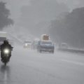 Onda tropical N°30 se acerca a Venezuela con fuertes vientos