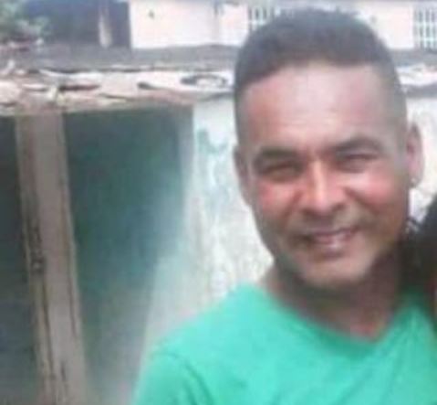 Murió asfixiado por dos mujeres que lo amordazaron para robarlo en Ecuador