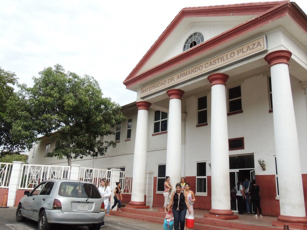 Rehabilitan Unidad de la Mujer en Maternidad Dr. Armando Castillo Plaza: Nicolás Maduro