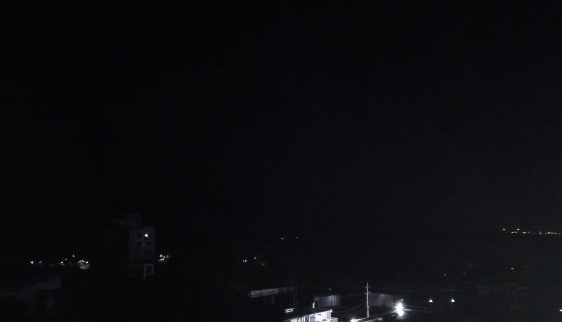 Reportan apagón en varias zonas del Zulia y otros estados del país este 30-Ago