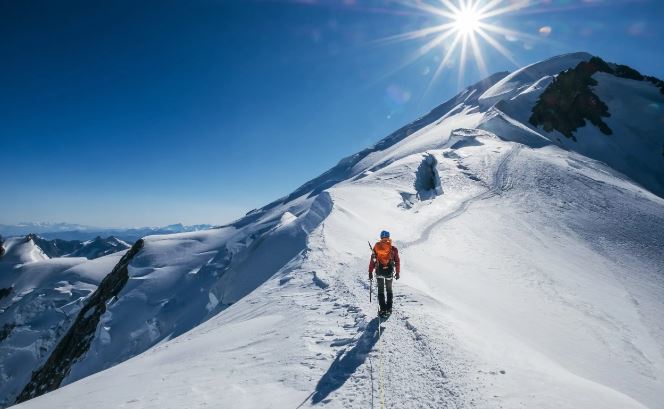 Murió un alpinista francés tras accidentarse en el Mont Blanc