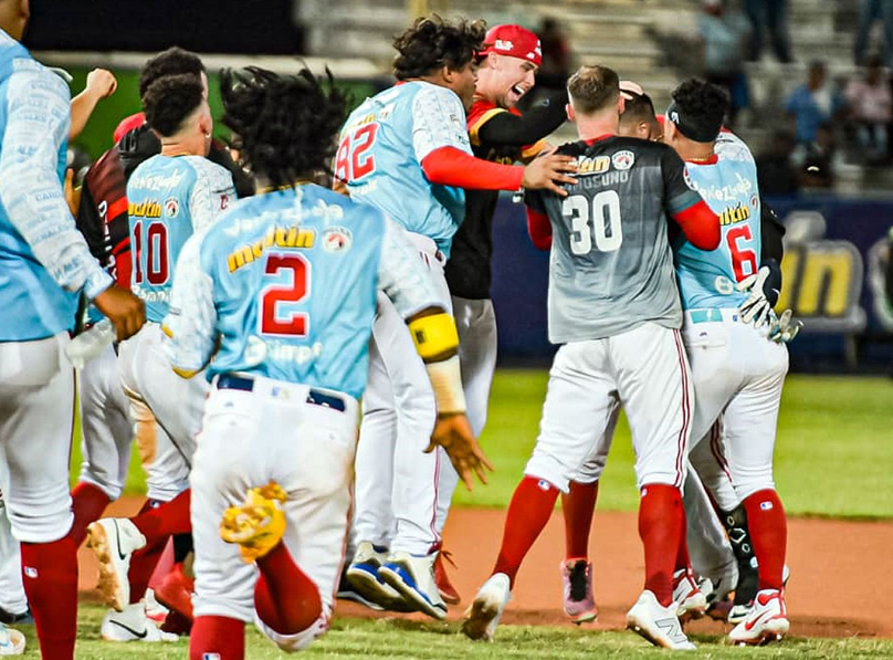 Cardenales barrió en doble jornada y acabó con racha positiva de Leones
