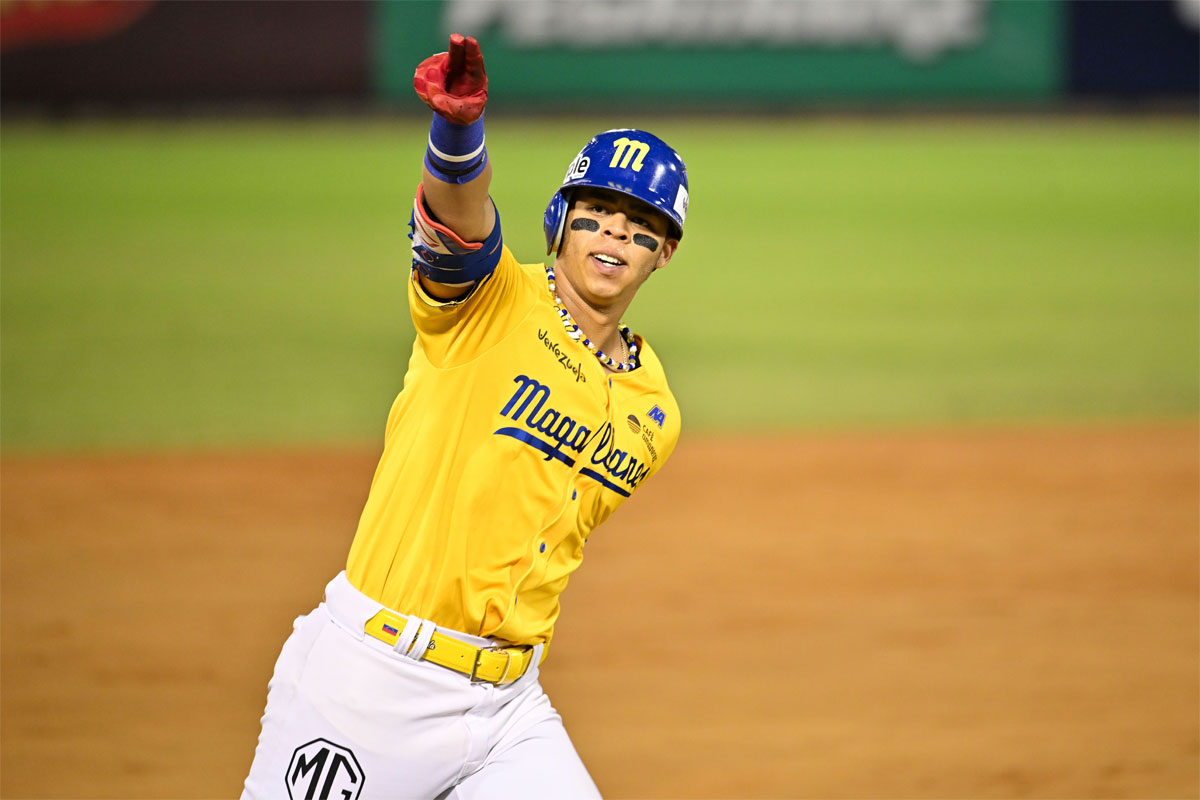 Magallanes remontó para hundir a Caribes