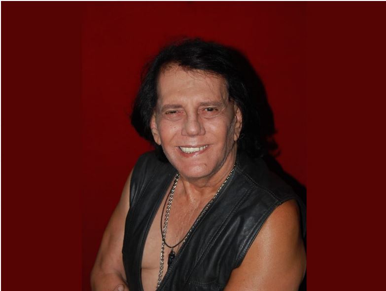La vida y canciones de Trino Mora, la voz del rock-pop en Venezuela