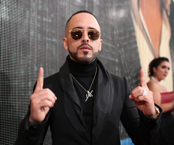 Yandel lanzará 