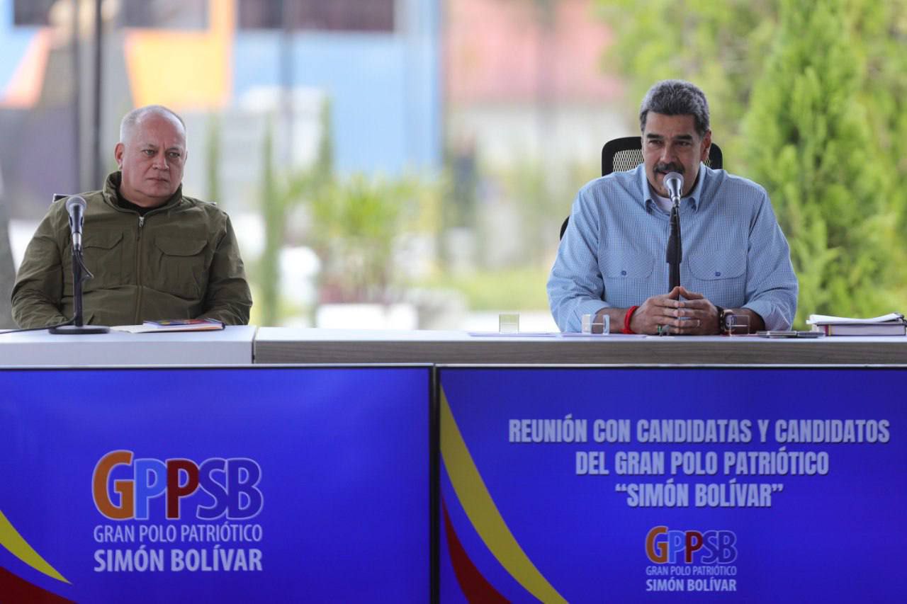 Nicolás Maduro: Luis Caldera unifica todas las fuerzas para reconstruir el estado Zulia, la patria confía en ti