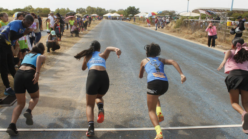 Modernización en pista de LUZ fortalecerá el atletismo zuliano, según Proyecto Deporte Soy, Siglo 21