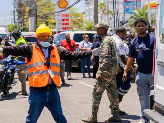 Autoridades dicen que están en la fase final de las labores de rescate por tragedia de Jet Set