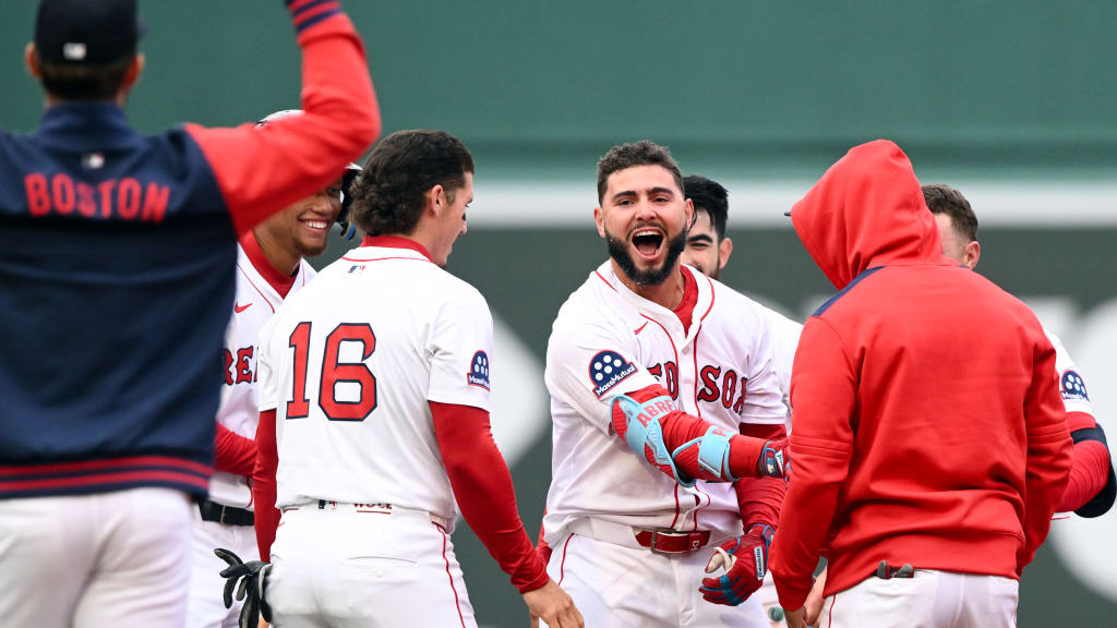 Wilyer Abreu dejó en el terreno a los Cardenales de San Luis