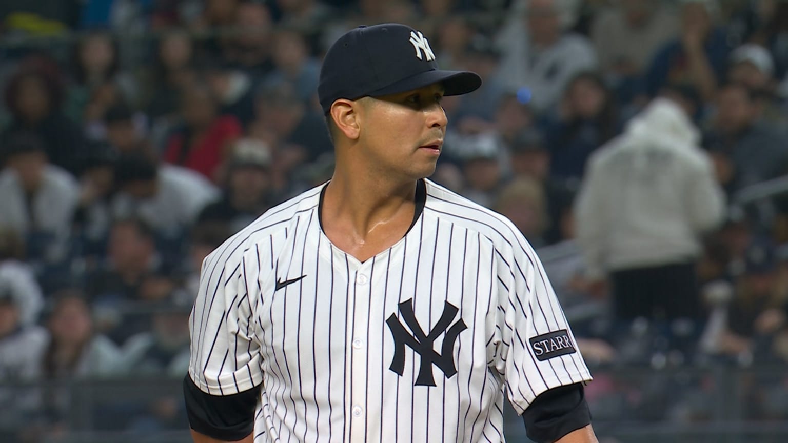 Carlos Carrasco alcanza su primer triunfo con los Yankees