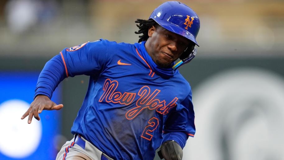 Luisangel Acuña busca ganarse su puesto con los Mets
