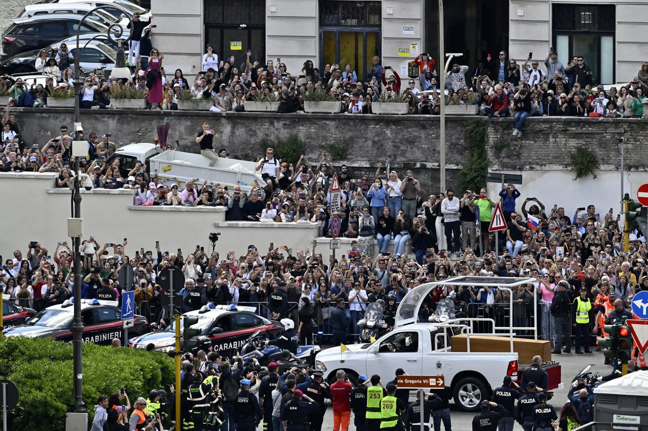 400 mil personas asistieron al funeral del Papa Francisco: Entre ellos 50 jefes de Estado, 10 monarcas y 130 delegaciones extranjeras