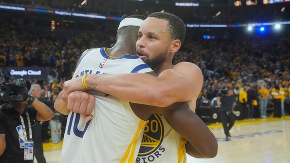 Warriors asegura su pase a playoffs con Curry y Butler encendidos