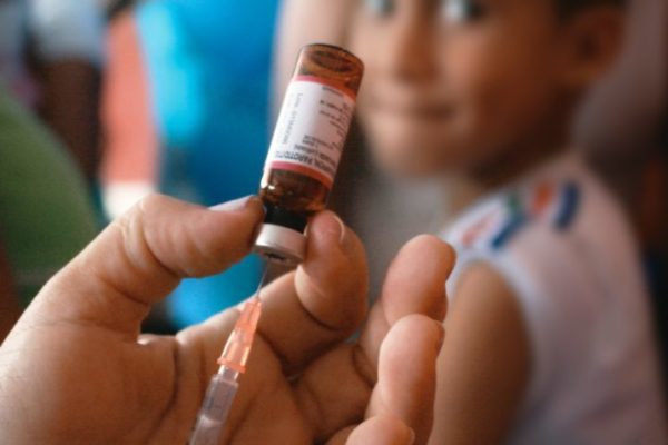 Más de 30 mil vacunas antipolio llegaron al país