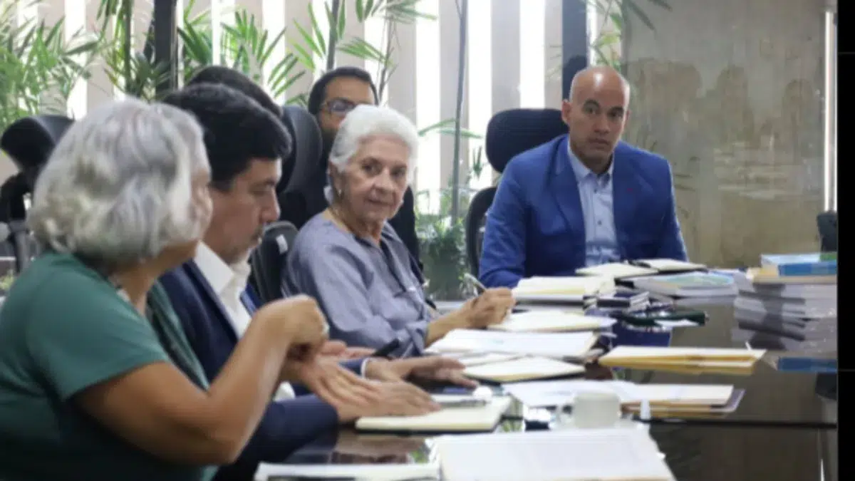 Planifican actividades para el cierre del año escolar 2024-2025