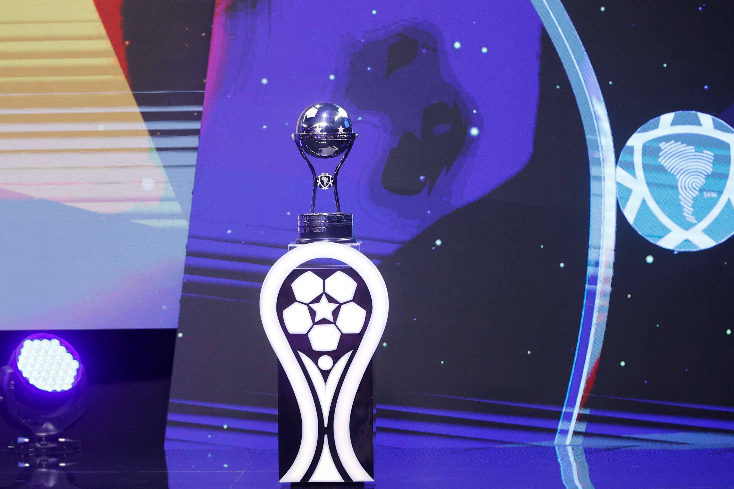 La final de la Copa Sudamericana se jugará en Bolivia