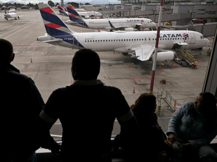 Vuelos entre Colombia y Venezuela se reanudarán este martes 27-May