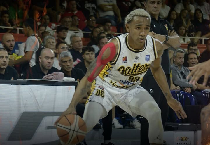 Gaiteros venció a Gladiadores y ahora comanda la serie de playoffs