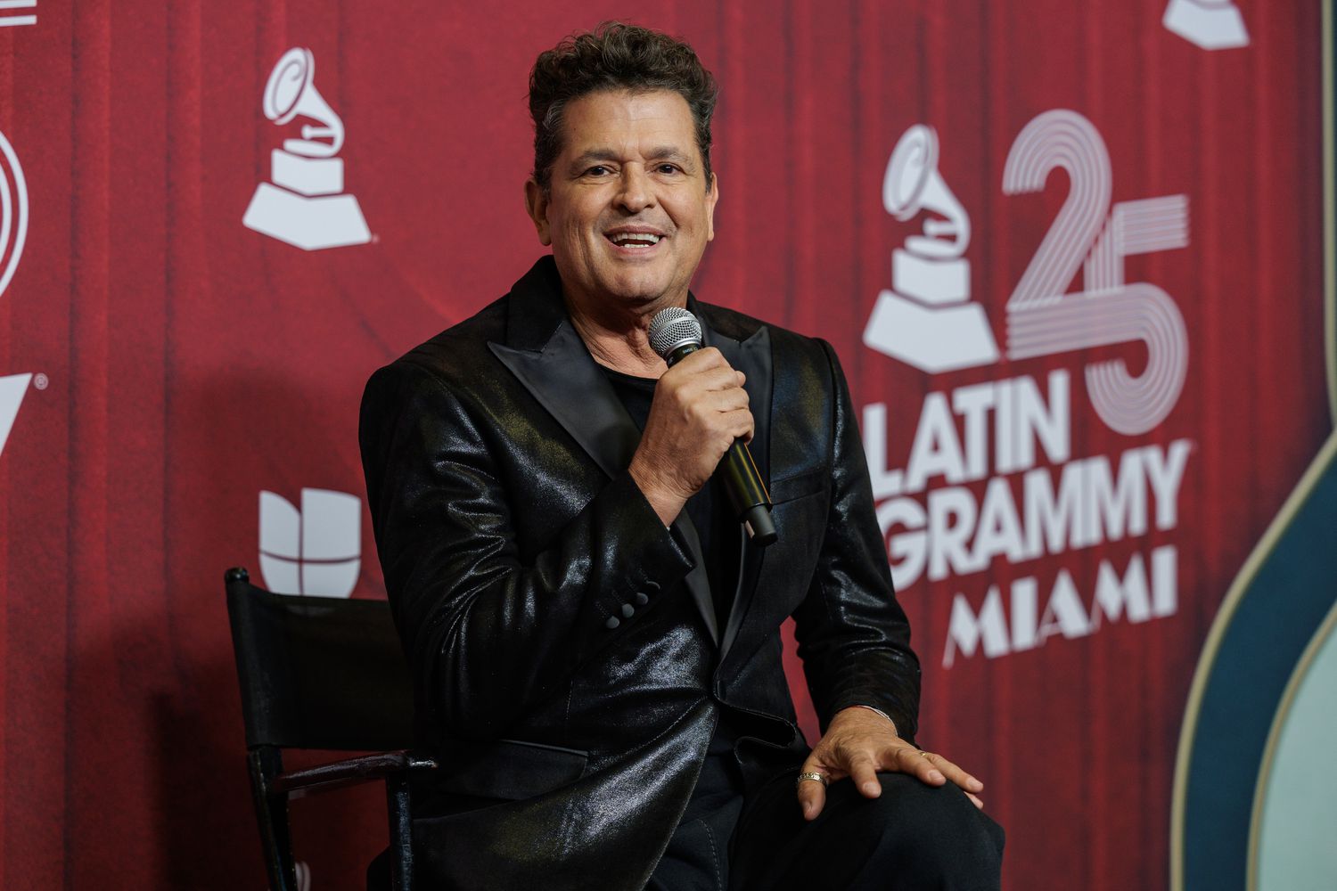 Carlos Vives honra a Escalona y al Gabo con nueva versión de su álbum ganador de un Latin Grammy