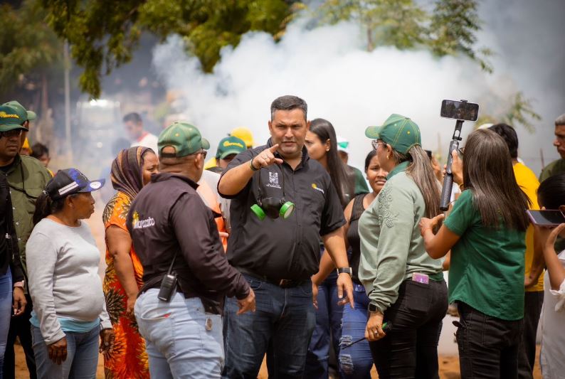Antonio Borjas Romero recibe por sexta vez en 2025 Jornada de Atención Integral de la Alcaldía de Maracaibo