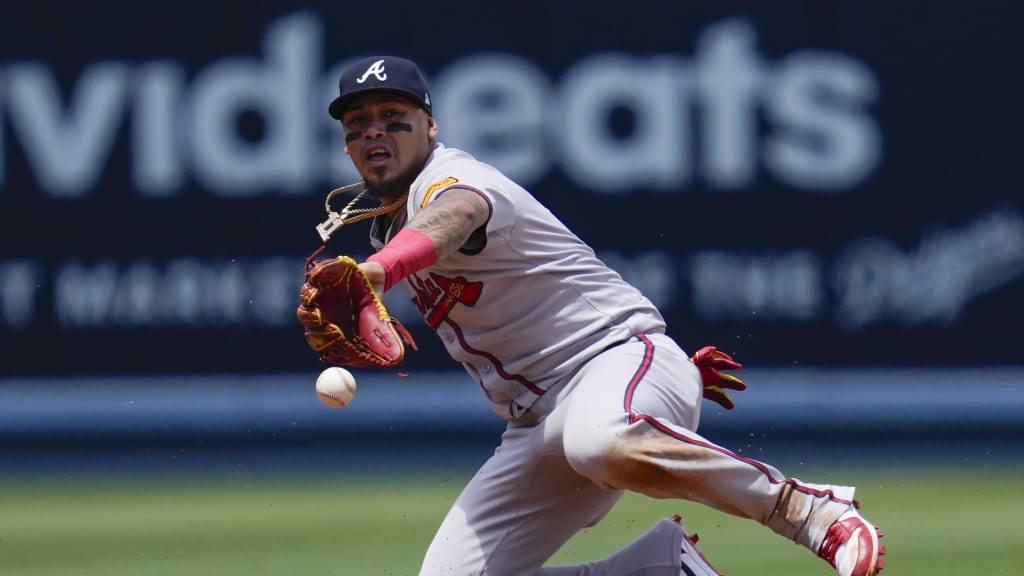 Bravos de Atlanta dejan libre a Orlando Arcia