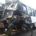 Tres muertos dejó choque entre camión lechero y un autobús de pasajeros en Barinas