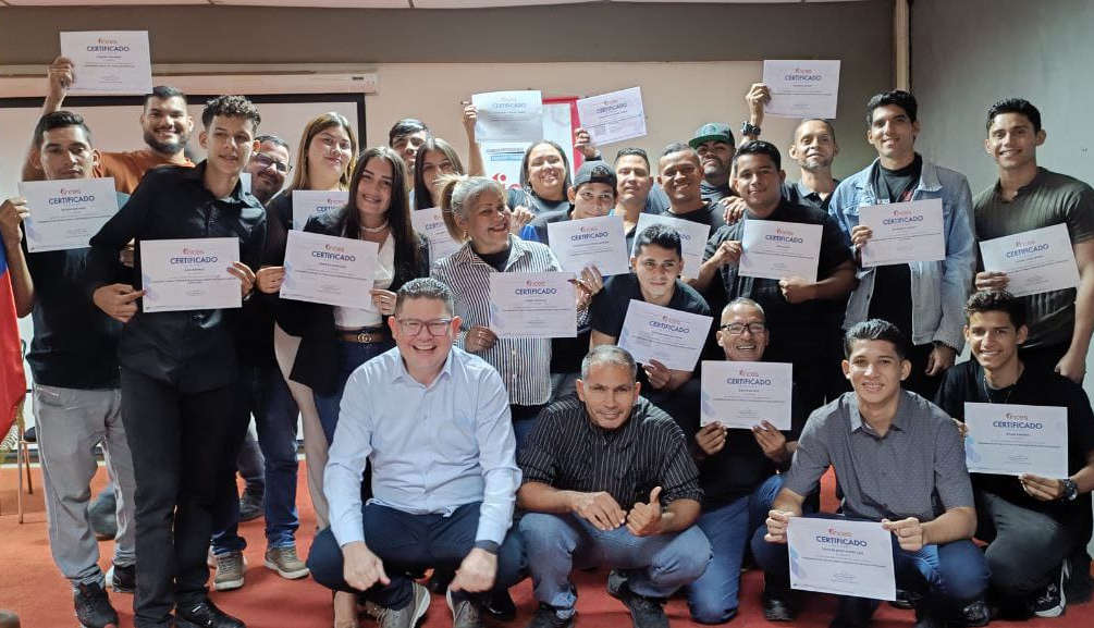 Inces Zulia certifica a jóvenes como Encuelladores de Pozos Petroleros