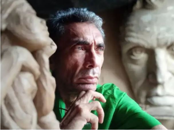 Falleció el reconocido escultor marense Leonel Muñoz Bracho