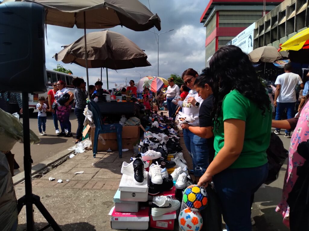 A 40 grados de calor, en Las Pulgas se oye 