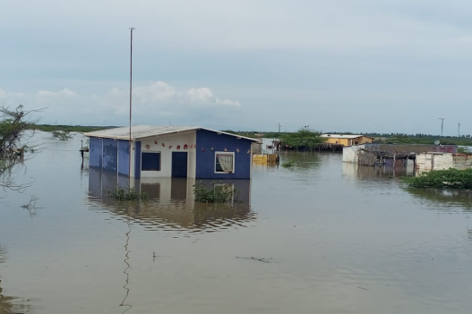 Reportan dos personas desaparecidas por la crecida del río Guasare en Mara