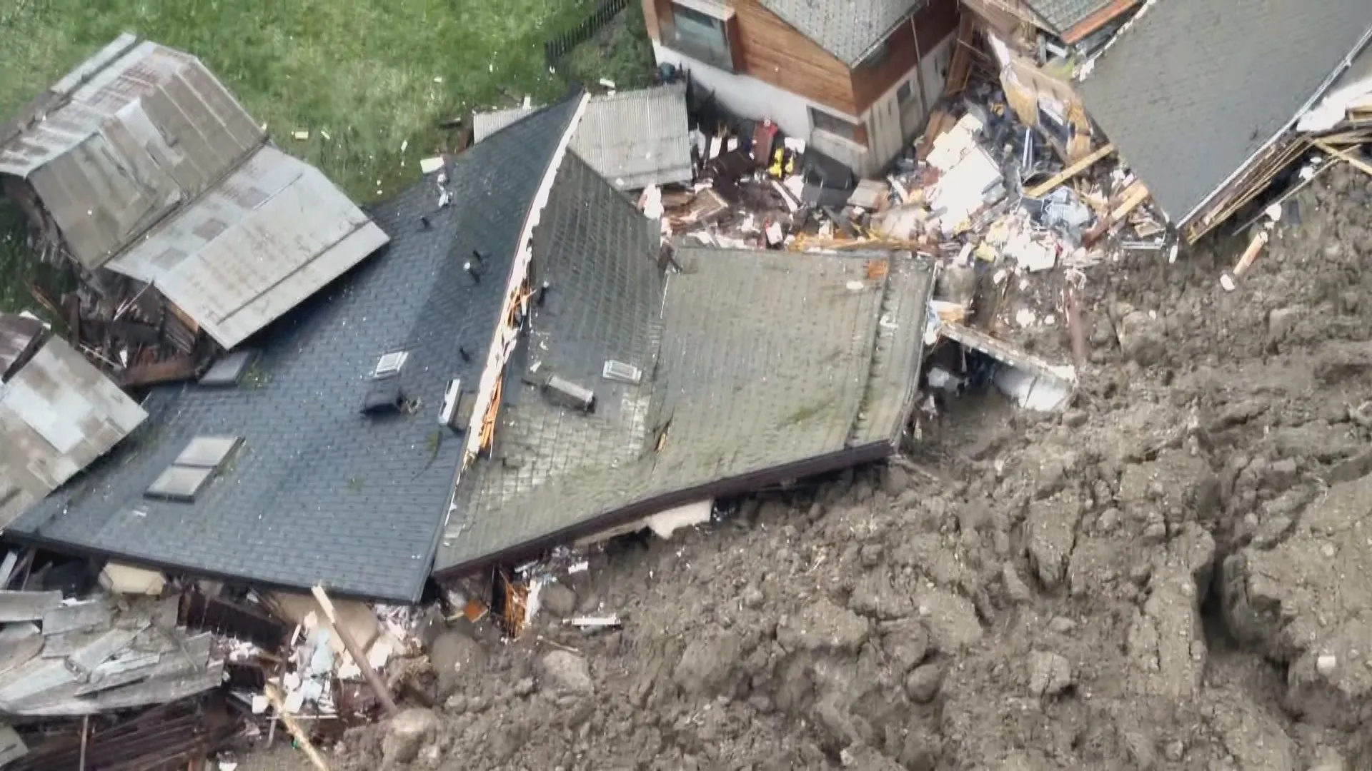 Terremoto de magnitud 6,3 estremeció la costa noreste frente a Japón