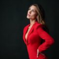 Osmariel Villalobos se estrenó como actriz junto a Gregorio Pernía durante el reality Miss Universe Latina