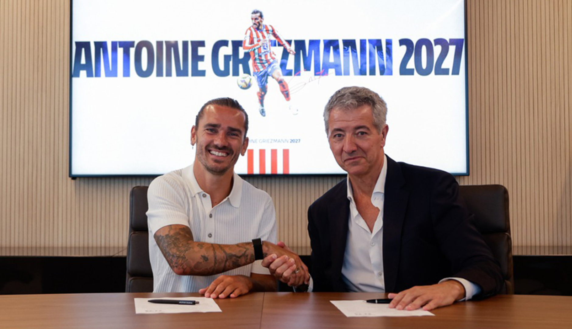 Griezmann renueva con el Atlético hasta 2027