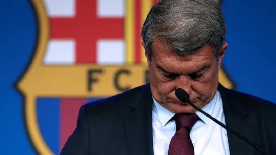 El FC Barcelona recibió una sanción por incumplir el fair play financiero