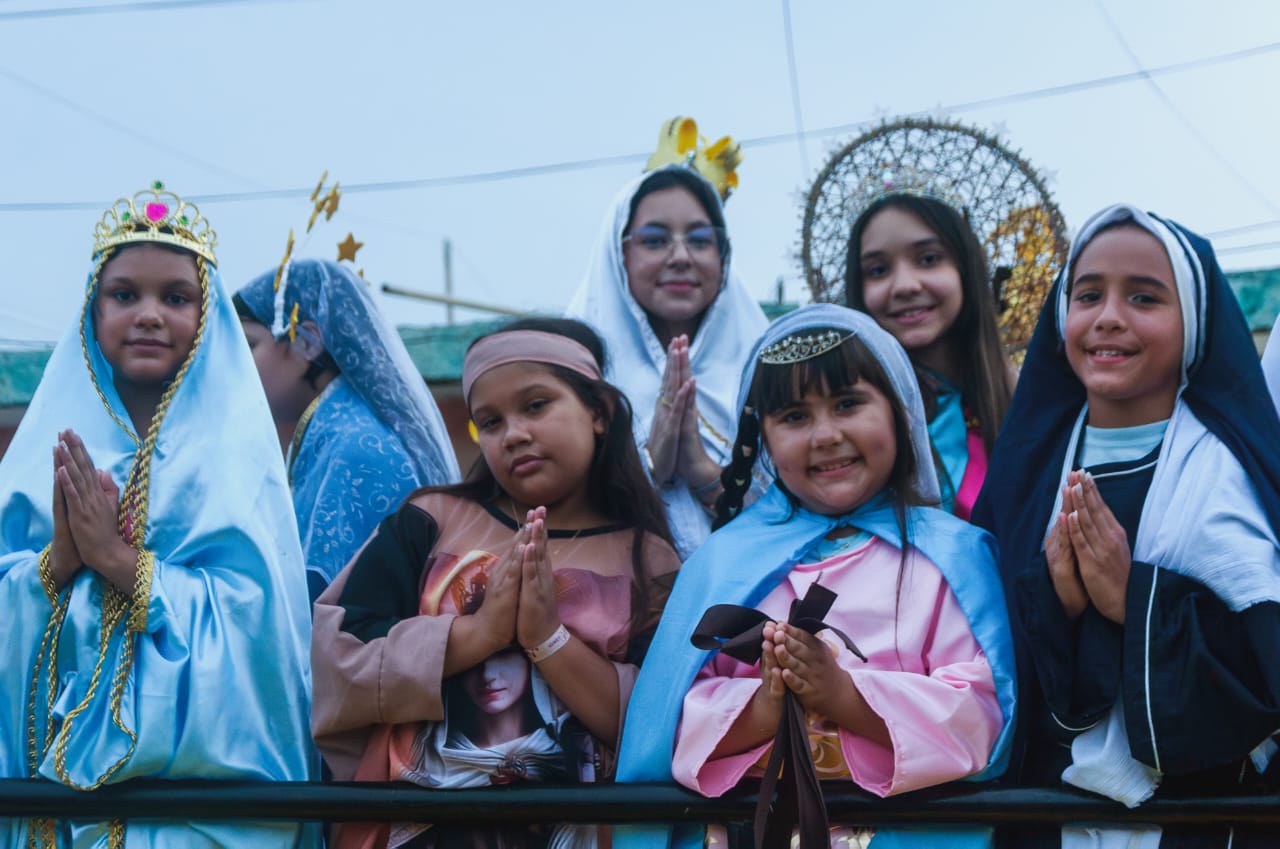 Cecilio Acosta celebró con fervor su primer desfile parroquial en honor a la Virgen del Carmen