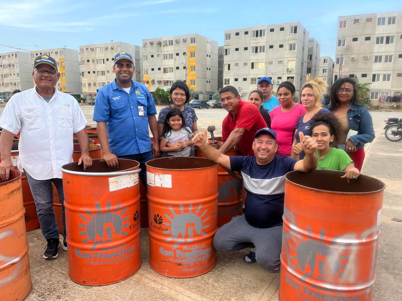 Imasur realiza nueva entrega de recipientes para recolección de desechos sólidos