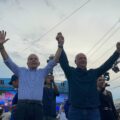 Gustavo Fernández cerró su campaña política con un multitudinario acto desde la Urb. La Popular en San Francisco