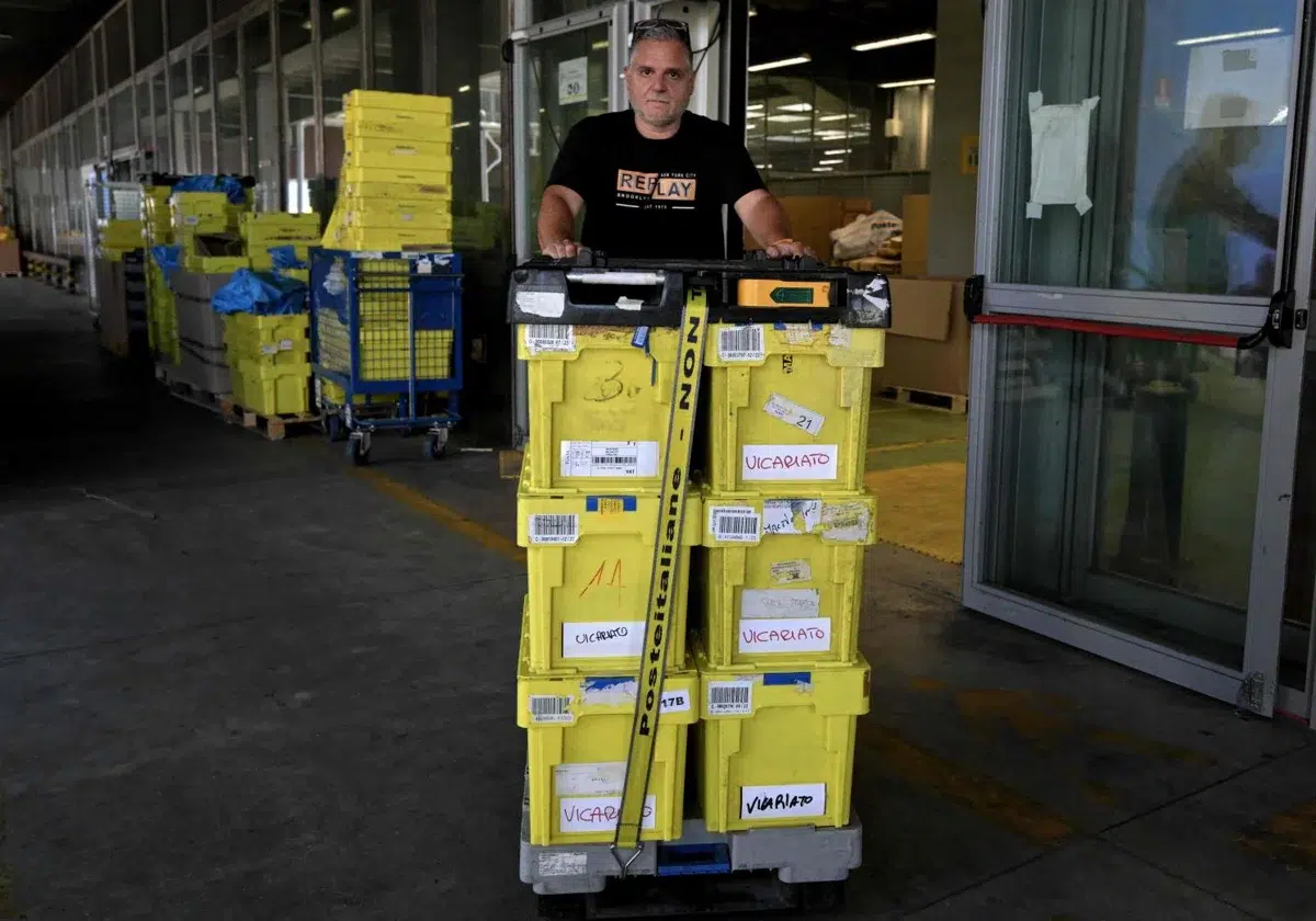 Cien kilos de cartas diarias recibe el Papa: La mayoría de niños y ancianos