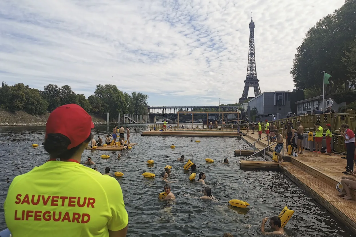 París apertura las aguas del río Sena tras 102 años de prohibición: 