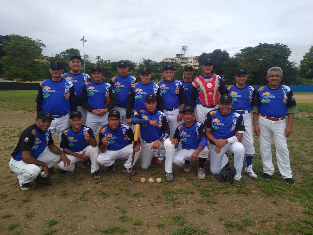 Cachorros y CCSL se enfrentarán nuevamente para definir al campeón de la Copa Proyecto Deporte Soy, Siglo 21