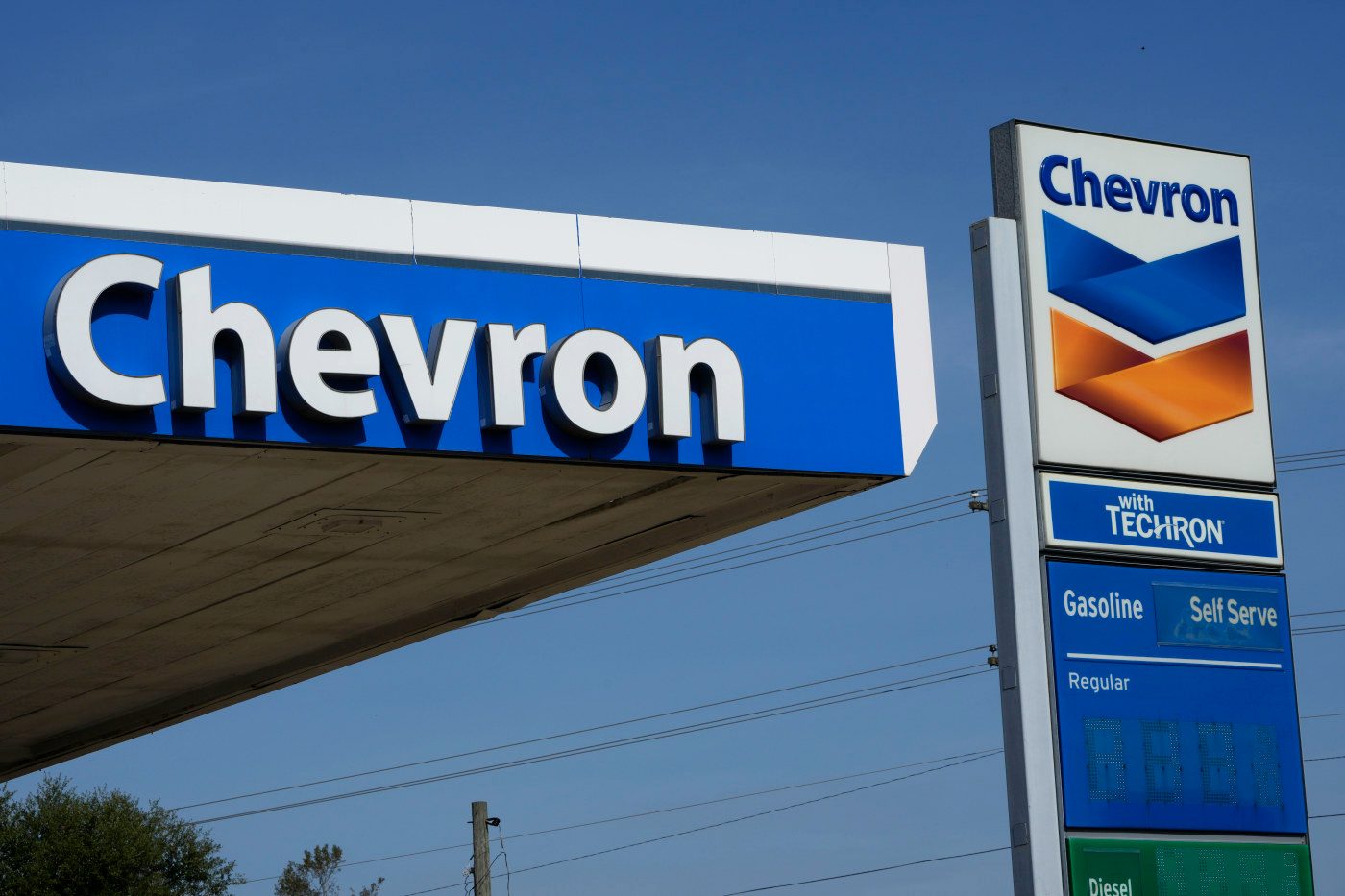 Gobierno de Trump autoriza a Chevron reanudar extracción de petróleo en Venezuela, según The Wall Street Journal