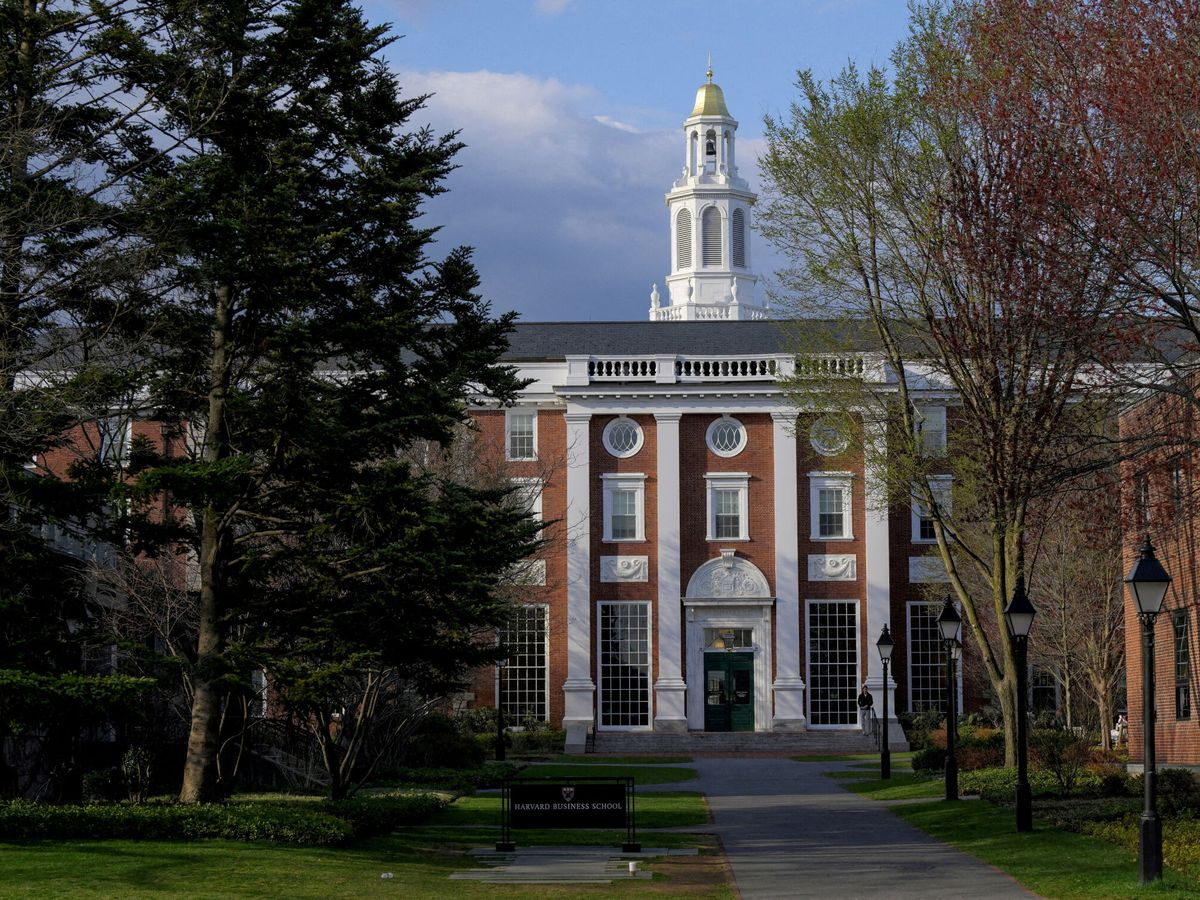 Departamento de Estado de EEUU abre investigación a la Universidad de Harvard por su patrocinio de visados internacionales