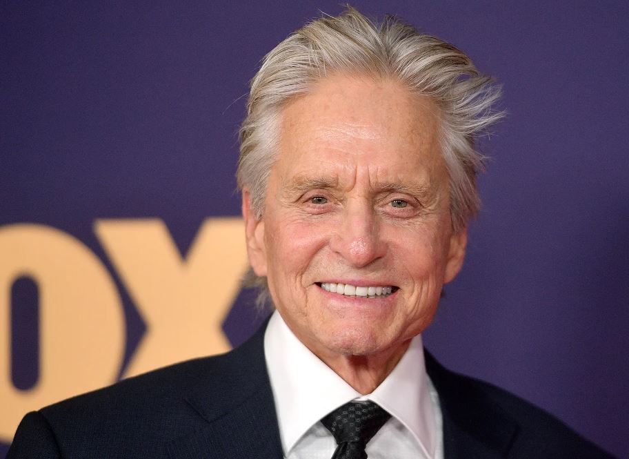 Michael Douglas reafirmó la pausa de su carrera actoral y no lo considera un retiro