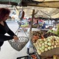 Cada 24 horas precios de alimentos de la dieta diaria experimentan cambios