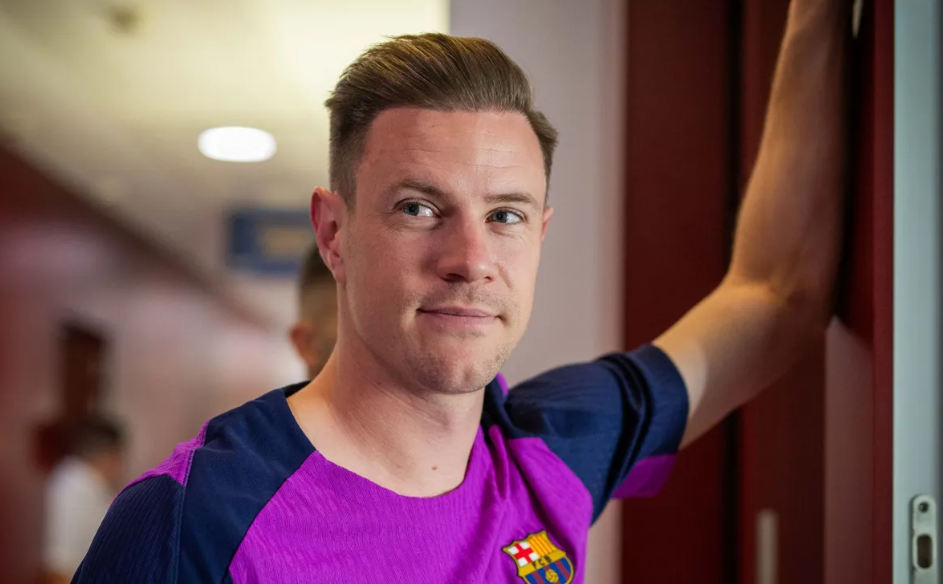 Ter Stegen fue operado con éxito por molestias lumbares
