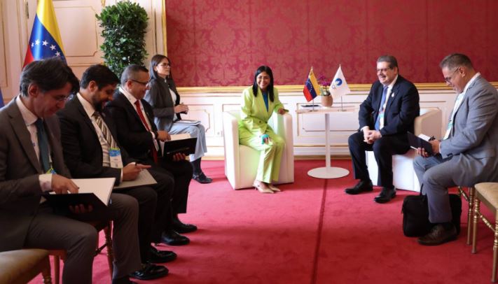 Venezuela revisa mapa de cooperación con países exportadores de gas